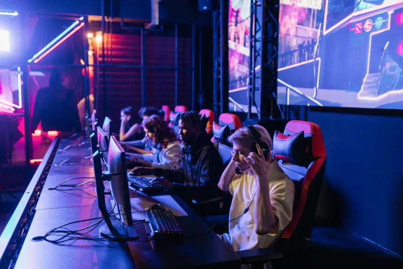 Behind the Headset: What It Actually Takes to Lead an Elite RPG Raid Team